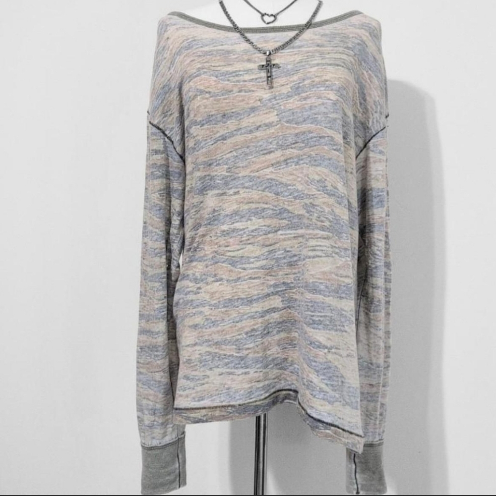 Free People Off the Shoulder Camo Top - Picture 6 of 6